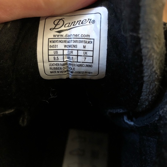 Danner Inquire Mid Hiker Boots - size 9.5 - Womens - Dark Grey / Salmon - Picture 4 of 6